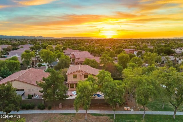 4725 S RIM Road, Gilbert, AZ 85297