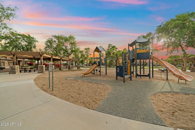 4725 S RIM Road, Gilbert, AZ 85297
