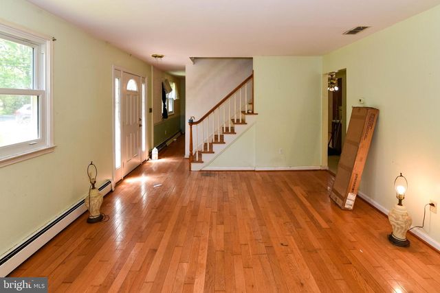 1204 DICUS MILL RD, Millersville, MD 21108