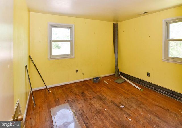 1204 DICUS MILL RD, Millersville, MD 21108