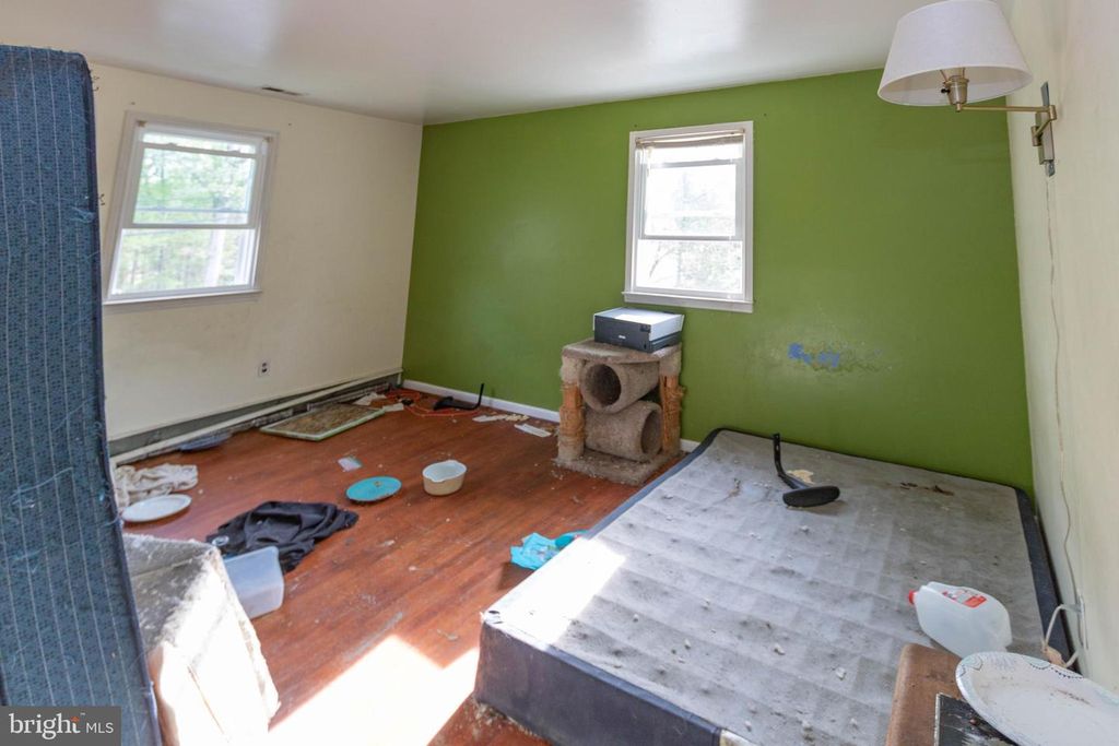 Image 22 of property listing at 1204 DICUS MILL RD, Millersville, MD 21108