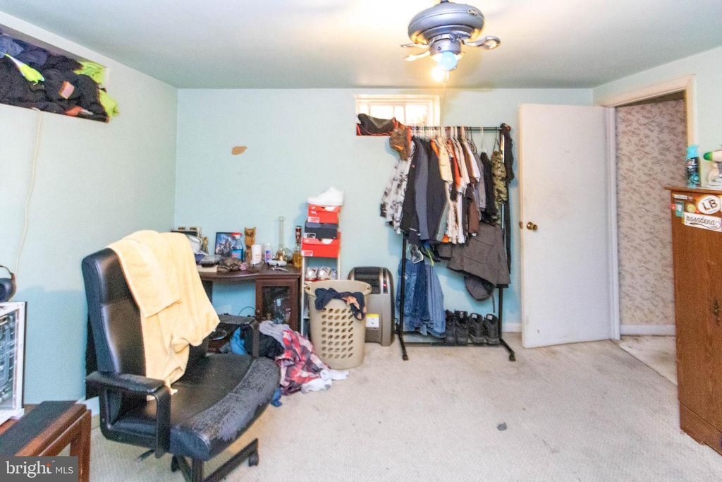 Image 29 of property listing at 1204 DICUS MILL RD, Millersville, MD 21108