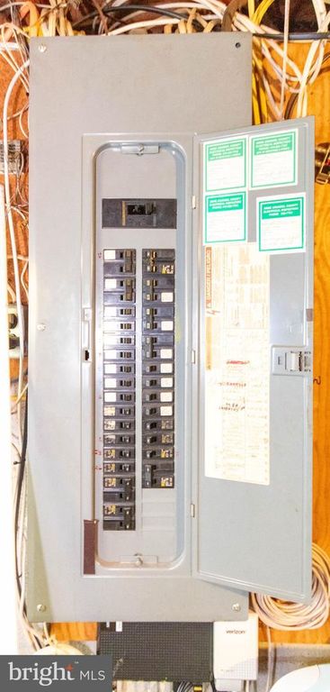 Image 32 of property listing at 1204 DICUS MILL RD, Millersville, MD 21108