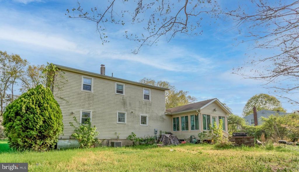 Image 43 of property listing at 1204 DICUS MILL RD, Millersville, MD 21108