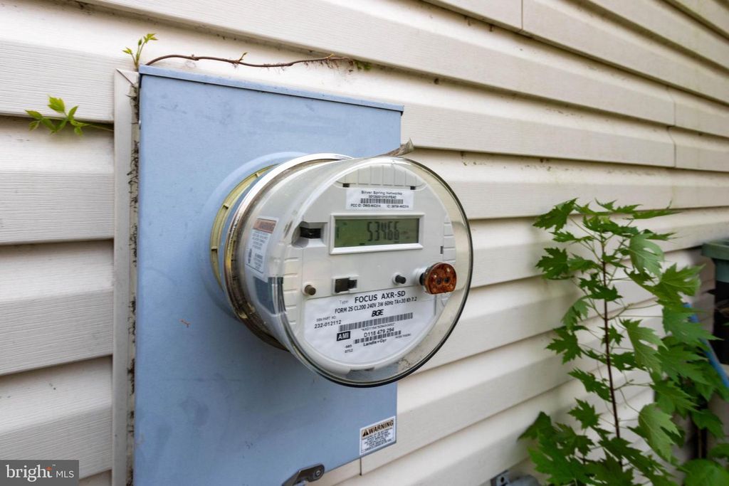 Image 45 of property listing at 1204 DICUS MILL RD, Millersville, MD 21108