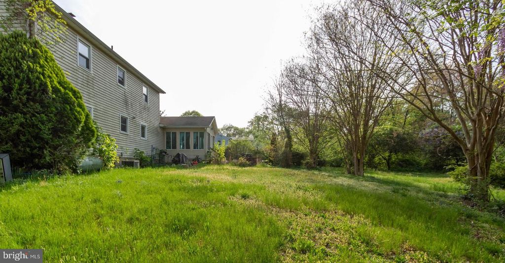 Image 51 of property listing at 1204 DICUS MILL RD, Millersville, MD 21108