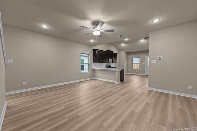 6818 Falcor Forest, San Antonio, TX 78253