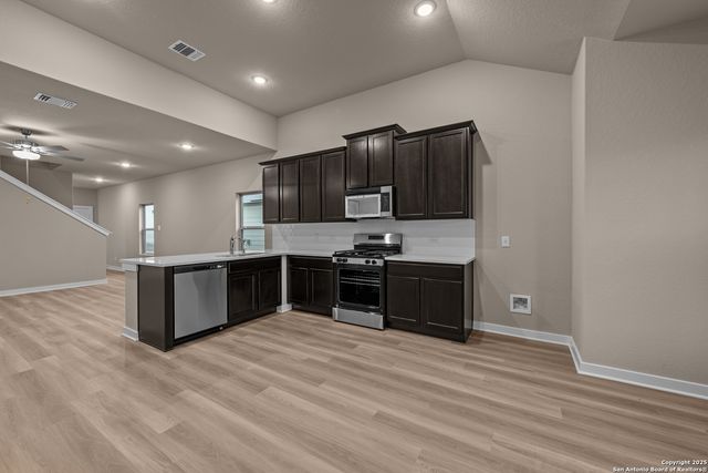 6818 Falcor Forest, San Antonio, TX 78253