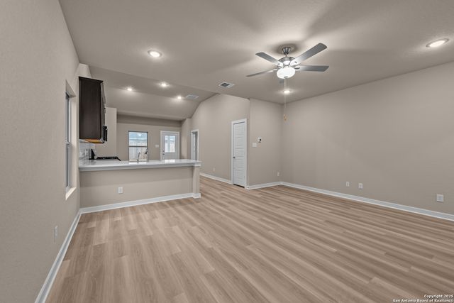 6818 Falcor Forest, San Antonio, TX 78253