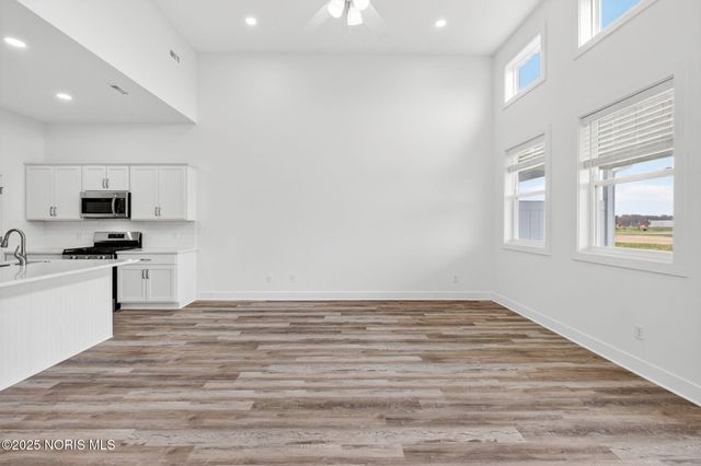 224 S Bridge Road, Northwood, OH 43619