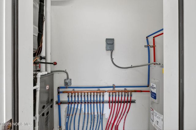 224 S Bridge Road, Northwood, OH 43619