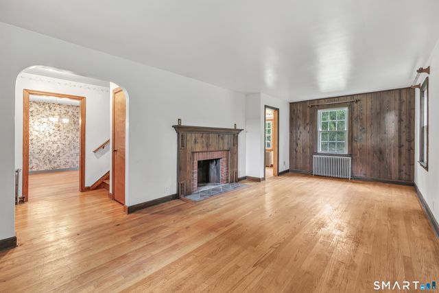 22 Tomlinson Road, Seymour, CT 06483