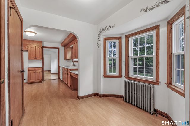 22 Tomlinson Road, Seymour, CT 06483