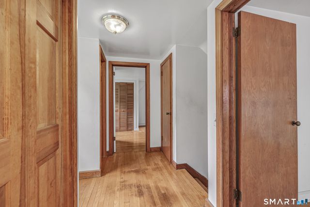 22 Tomlinson Road, Seymour, CT 06483