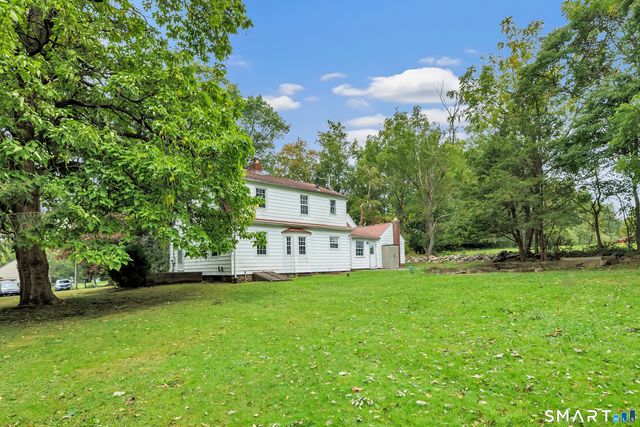 22 Tomlinson Road, Seymour, CT 06483