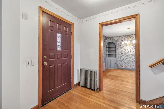 22 Tomlinson Road, Seymour, CT 06483