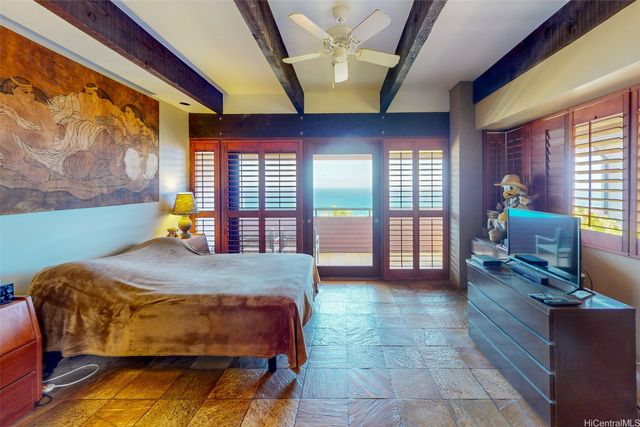 440 Maono Loop, Honolulu, HI 96821