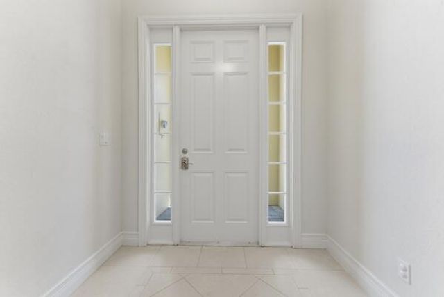 6109 NW Kendra Lane, Port St. Lucie, Port St Lucie, FL 34983