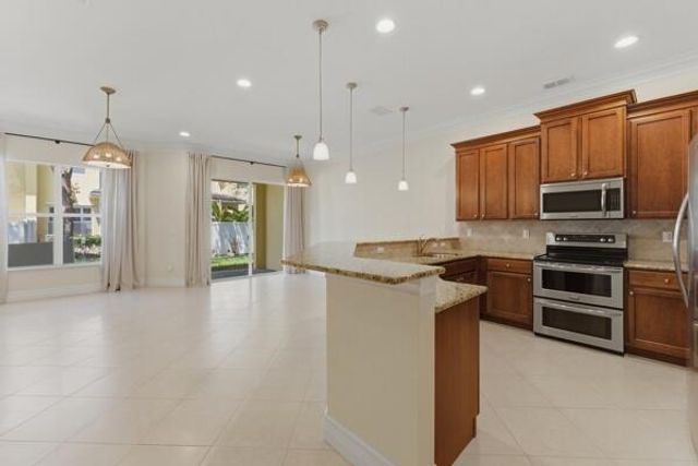 6109 NW Kendra Lane, Port St. Lucie, Port St Lucie, FL 34983