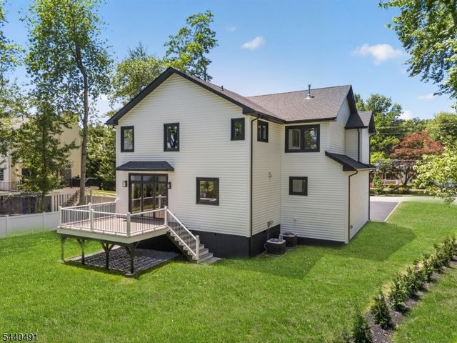 94 Parsippany Rd 1, Hanover Twp., NJ 07981