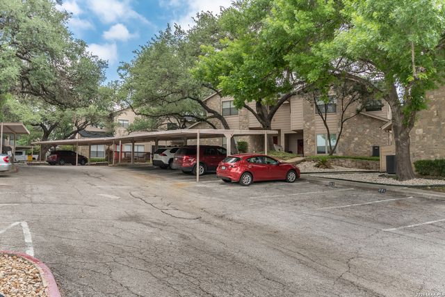 829 W Bitters Rd Apt 401, San Antonio, TX 78216