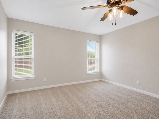 636 E Eubank Street, Mabank, TX 75147
