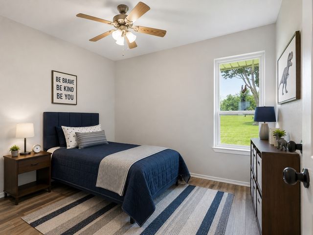 636 E Eubank Street, Mabank, TX 75147