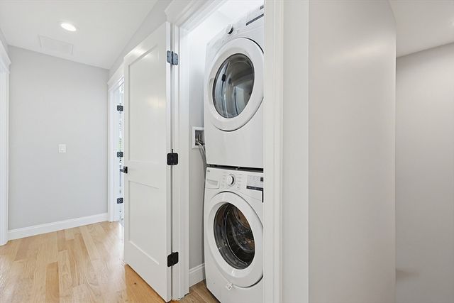 321 Winthrop Street 105, Taunton, MA 02780