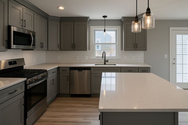 321 Winthrop Street 105, Taunton, MA 02780