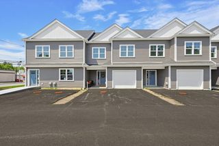321 Winthrop Street 105, Taunton, MA 02780