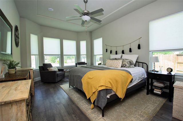 4143 Shackleton Court, Iowa Colony, TX 77583