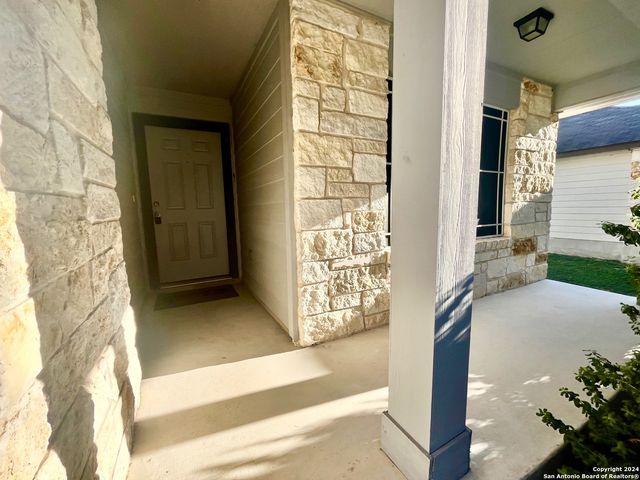 738 Great Oaks, New Braunfels, TX 78130