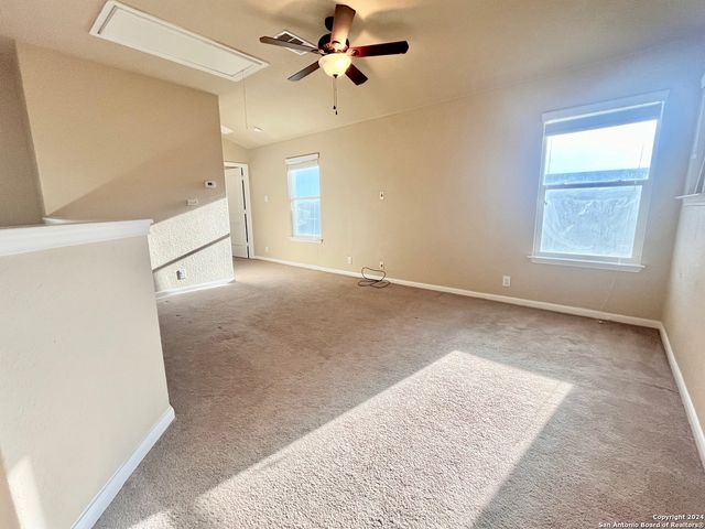 738 Great Oaks, New Braunfels, TX 78130