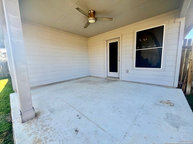 738 Great Oaks, New Braunfels, TX 78130