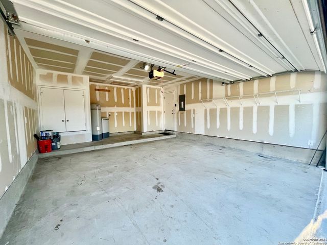 738 Great Oaks, New Braunfels, TX 78130