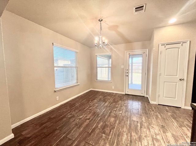 738 Great Oaks, New Braunfels, TX 78130