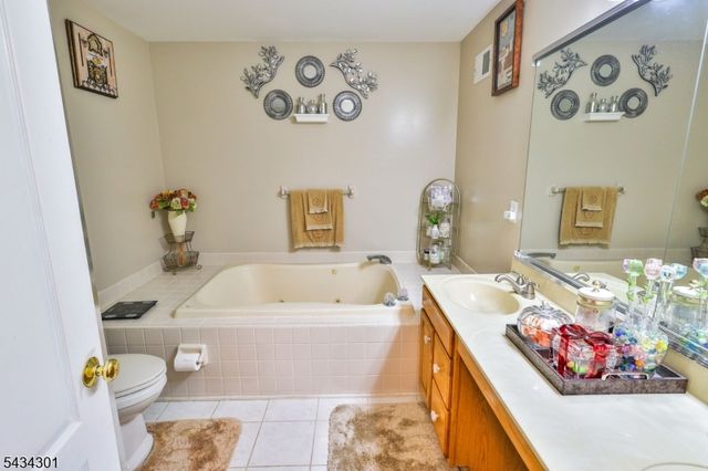 757 Jackson Road, Greenwich Twp., NJ 08886