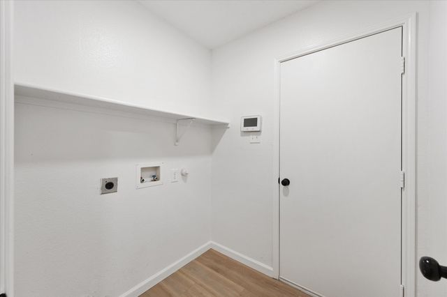 702 Lowe Drive, Cedar Hill, TX 75104