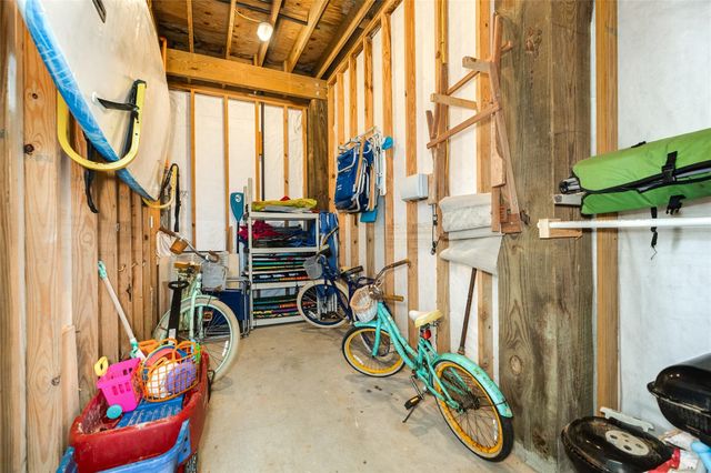 3819 Conch, Galveston, TX 77554