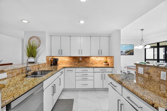 1149 Marine Way E G3L, North Palm Beach, FL 33408