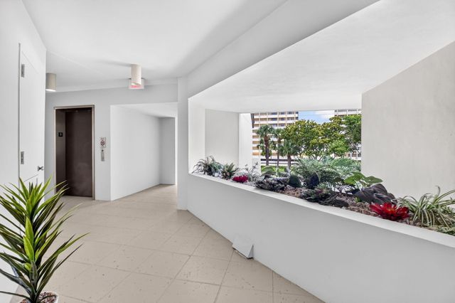 1149 Marine Way E G3L, North Palm Beach, FL 33408