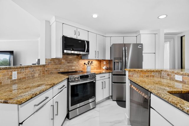 1149 Marine Way E G3L, North Palm Beach, FL 33408