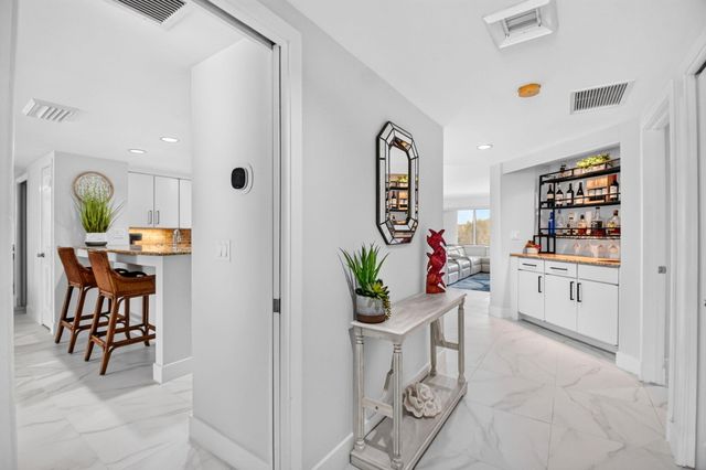 1149 Marine Way E G3L, North Palm Beach, FL 33408