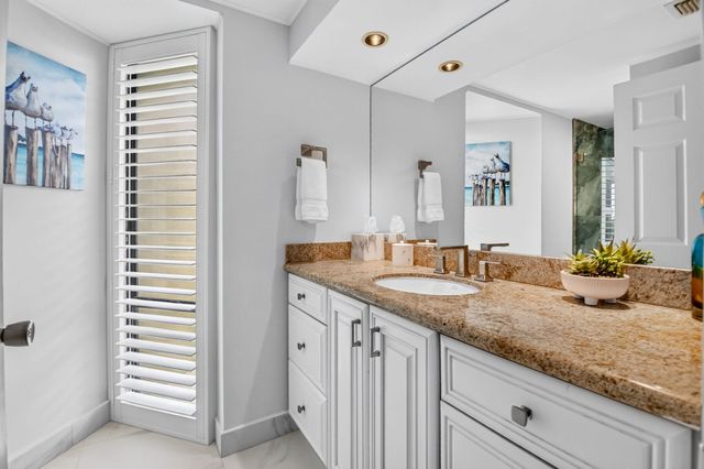 1149 Marine Way E G3L, North Palm Beach, FL 33408