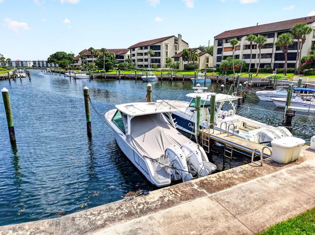 1149 Marine Way E G3L, North Palm Beach, FL 33408