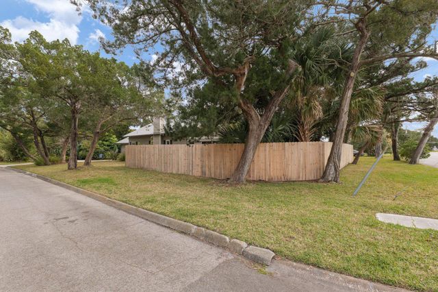 201 Kenan St, St Augustine, FL 32080