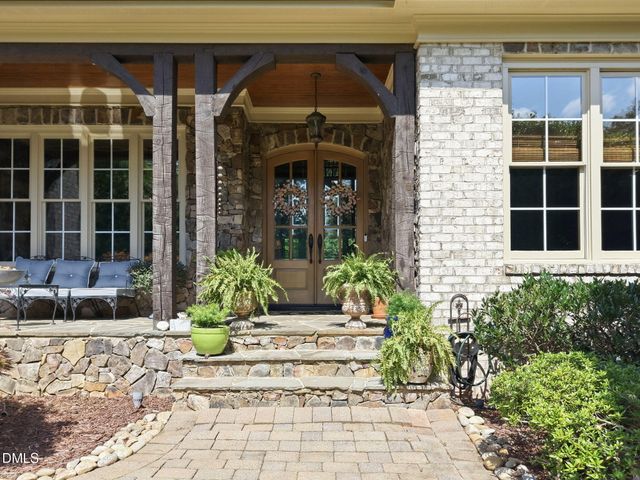 2901 Allansford Lane, Raleigh, NC 27613