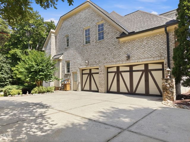 2901 Allansford Lane, Raleigh, NC 27613