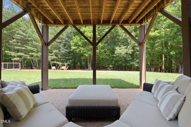 2901 Allansford Lane, Raleigh, NC 27613