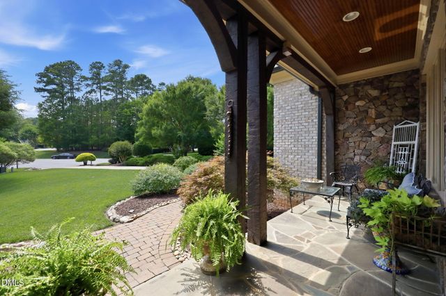 2901 Allansford Lane, Raleigh, NC 27613